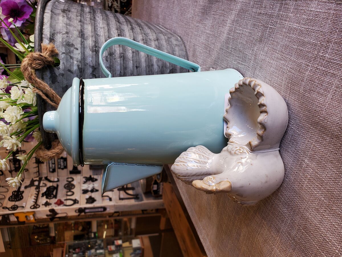 A Buy & Sell Shop
