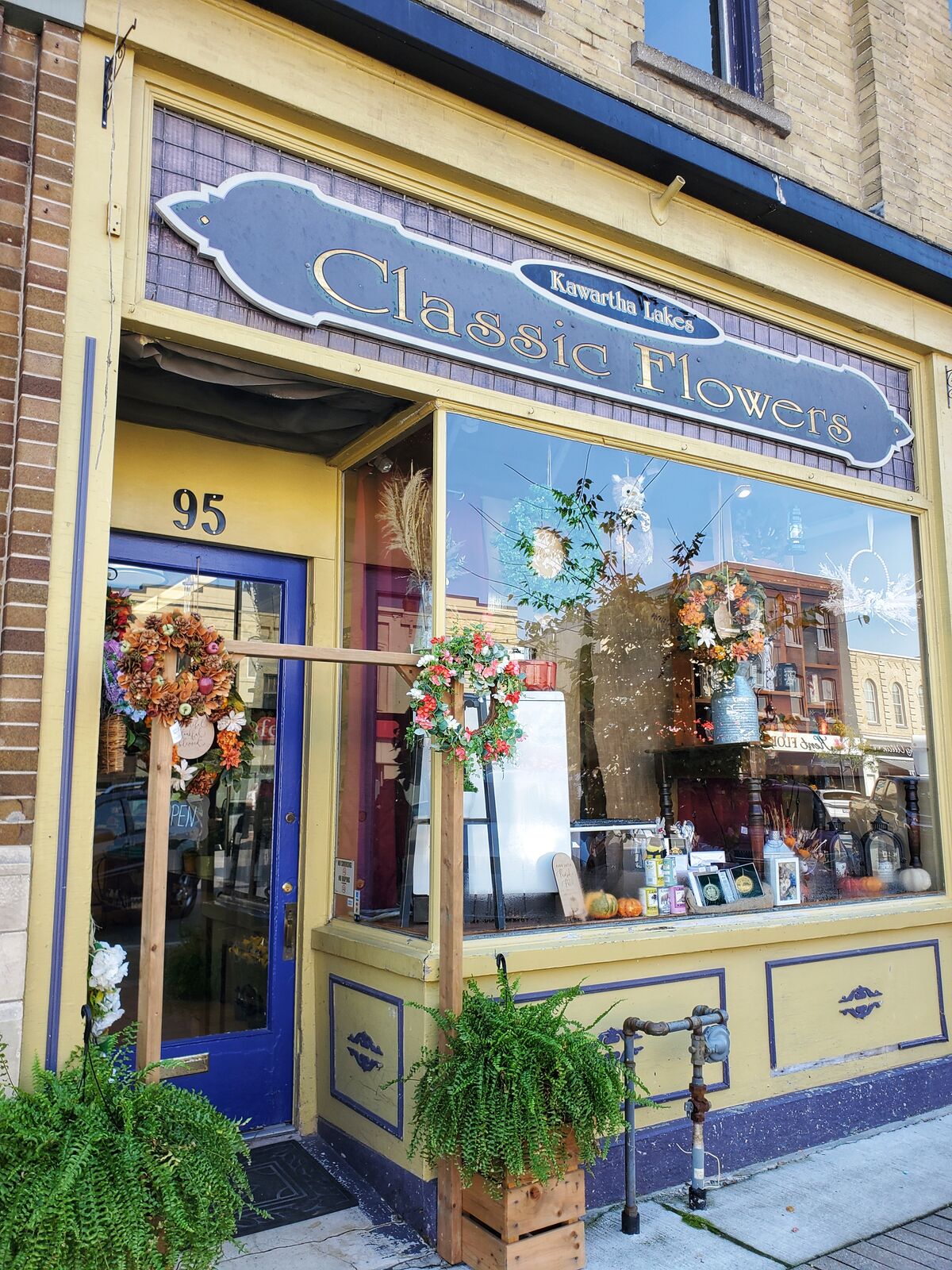 Kawartha Lakes Classic Flowers
