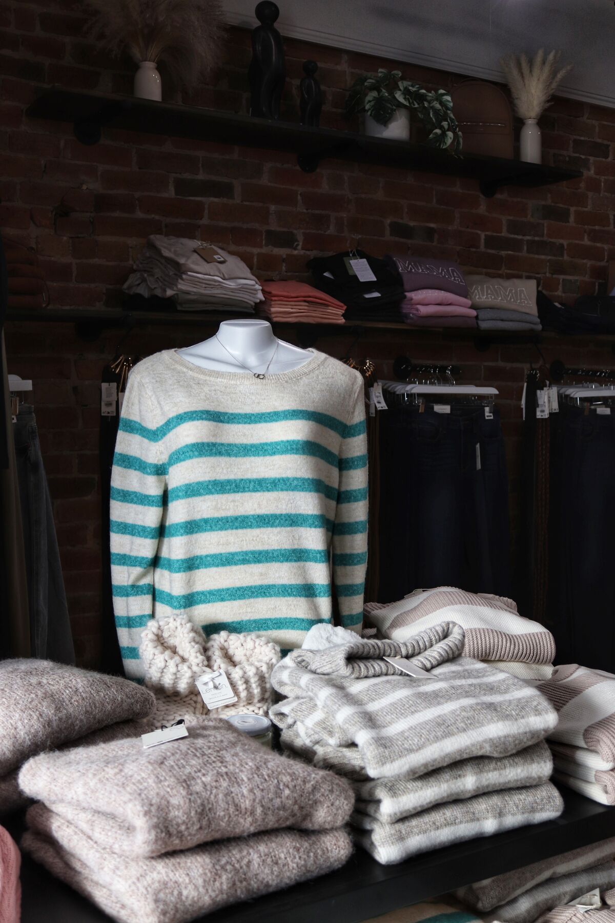 Homethreads Boutique